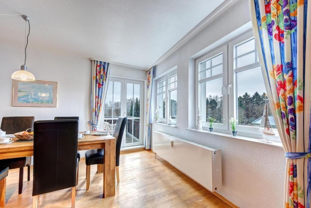 Grosse Schoene 3 Zimmer Ferienwohnung - 100 Qm - In Strandnaehe Fuer 6 Personen!! هيرينجسدورف المظهر الخارجي الصورة